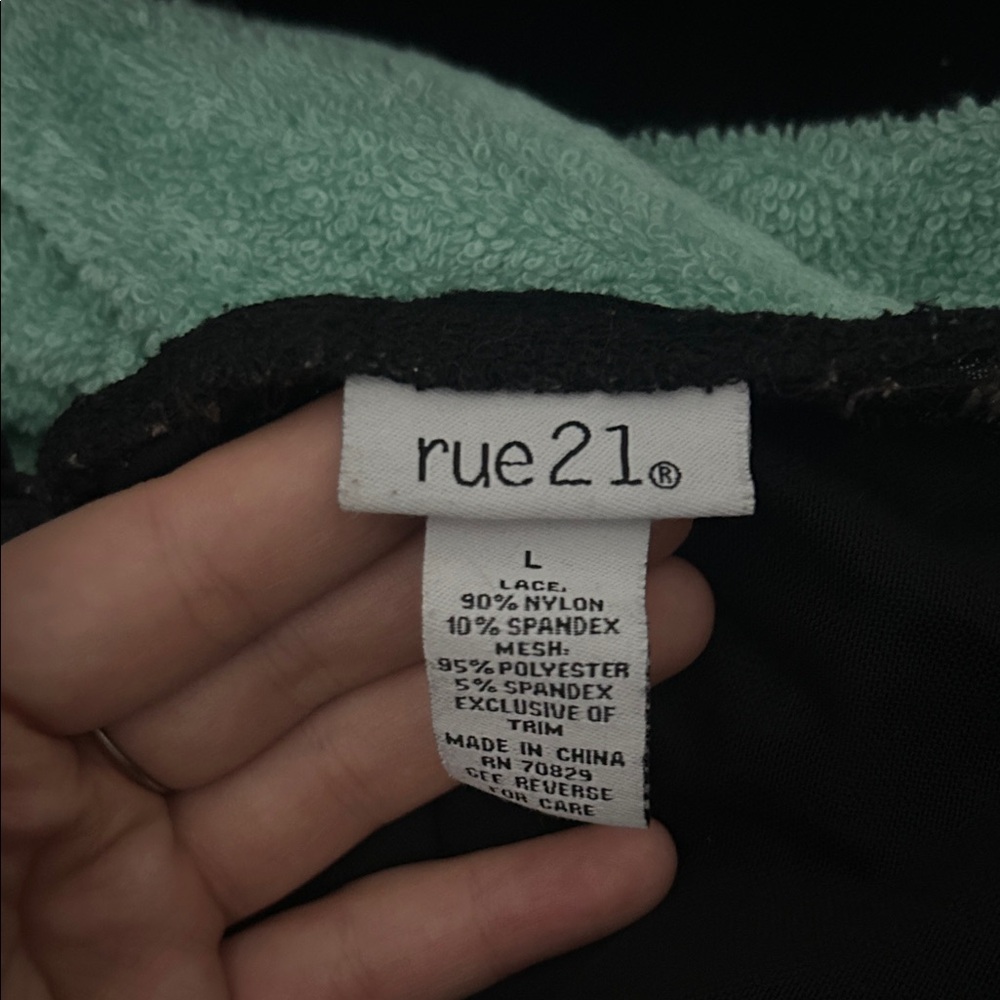 Rue21 Black
